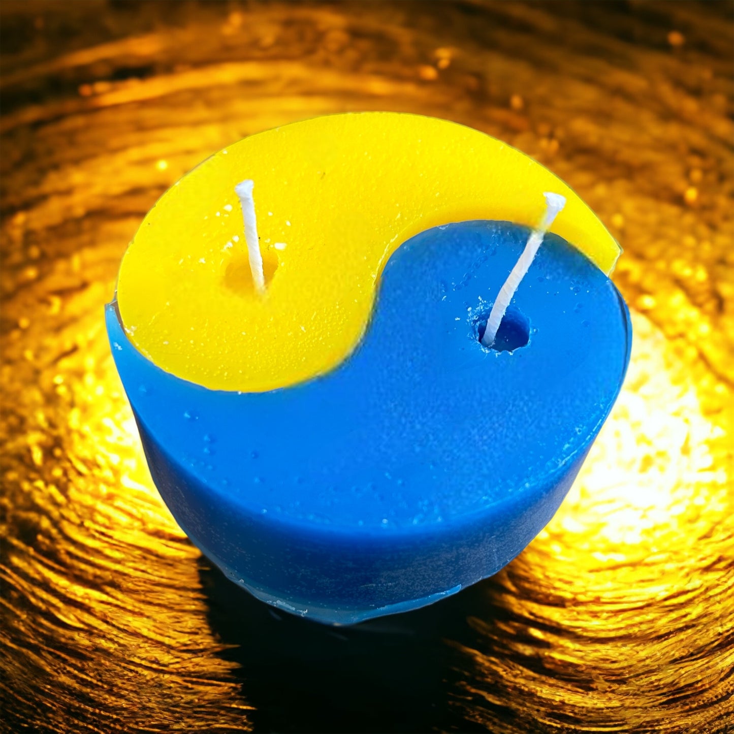 Harmony in Wax Ying~Yang Candles